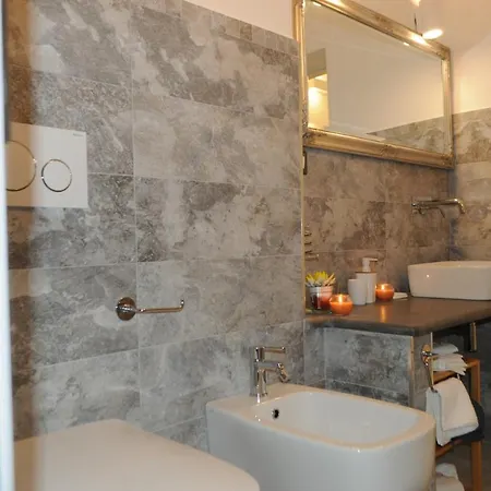 Lovely - Gocciadimare -